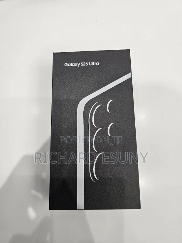 New Samsung Galaxy S26 Ultra 5G 1 TB Black · Photo 1