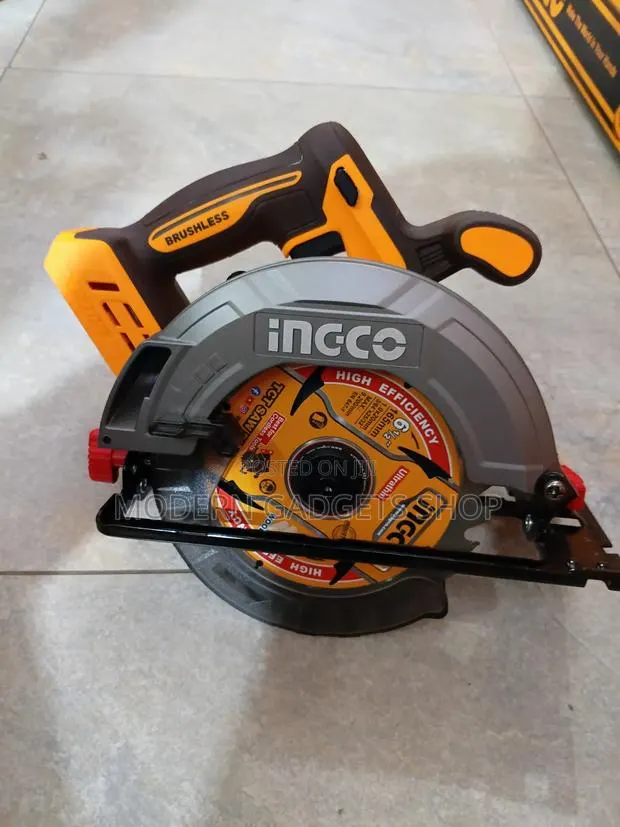 Ingco Electric Circular Saw – Professional Wood Cutting Machine · Photo 1