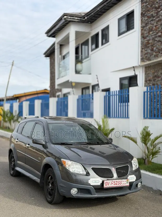 Pontiac Vibe 2008 Gray · Photo 1