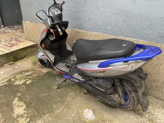 Kymco 2020 Blue · Photo 1
