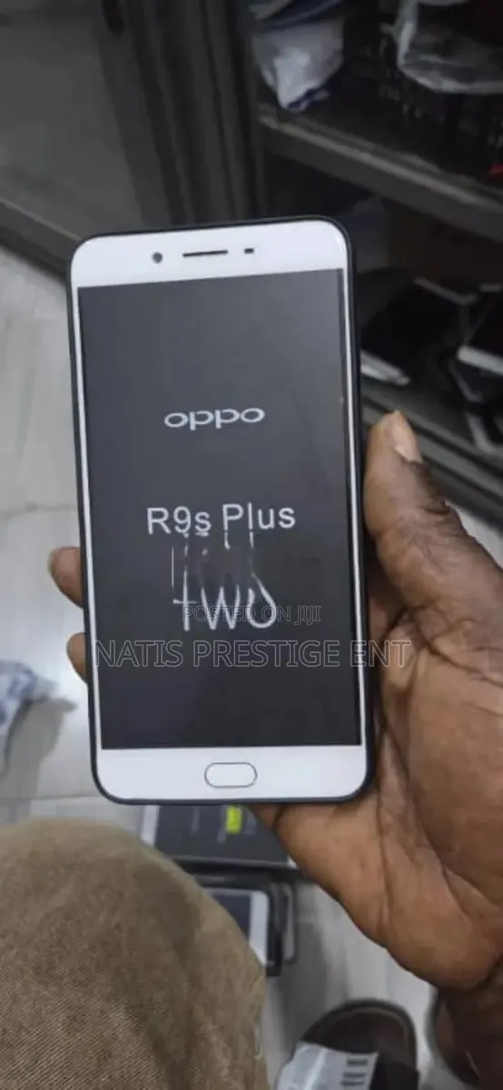 Oppo R9s Plus 64 GB Black · Photo 1