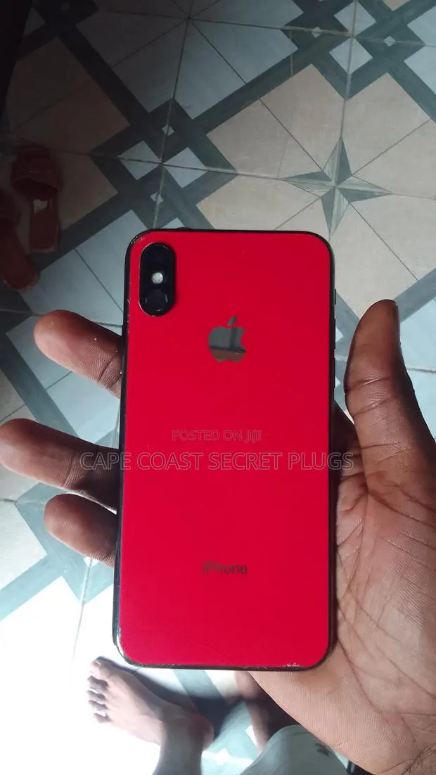 Apple iPhone X 64 GB Black · Photo 1
