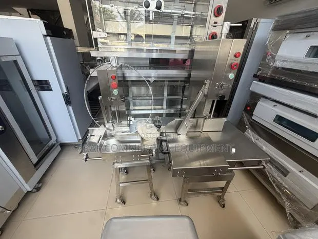 Commerical Standing Stainless Steel Bonesaw Machine · Photo 1