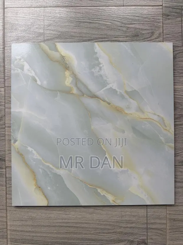 40x40 Polished Tiles · Photo 1