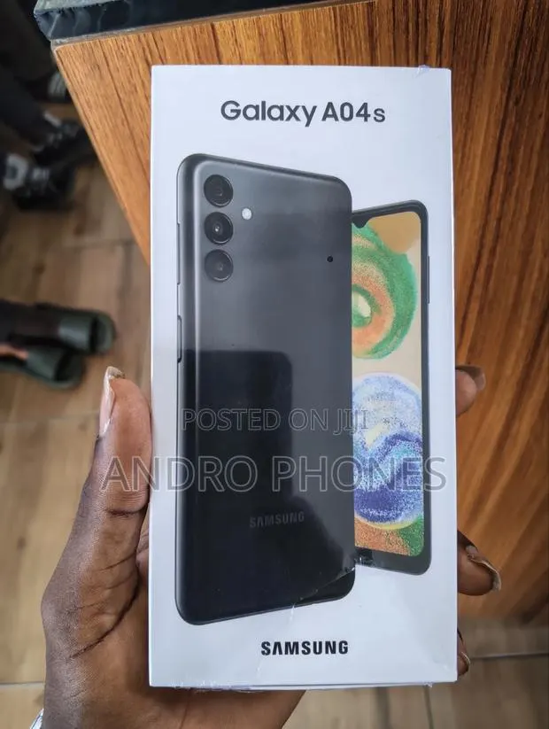 New Samsung Galaxy A04s 128 GB Black · Photo 1