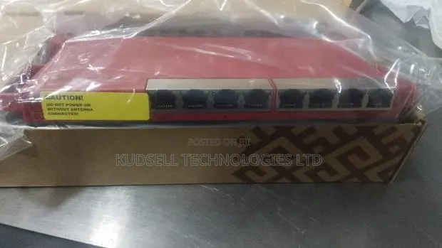 Mikrotik L009 8x Gbit Ethernet, 1x 2.5gbit SFP Router [L009uigs-Rm] · Photo 1