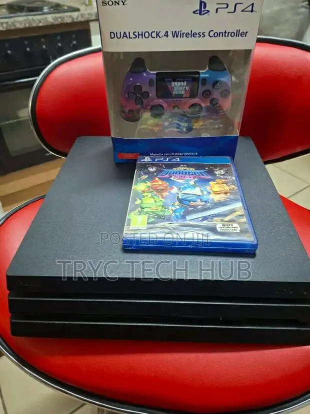 Play Station 4 Pro With Two Games · Photo 1