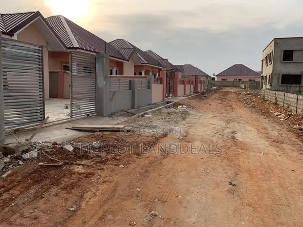 Prime Full Plot for Sale – Tema Prime GH₵250,000 · Photo 1