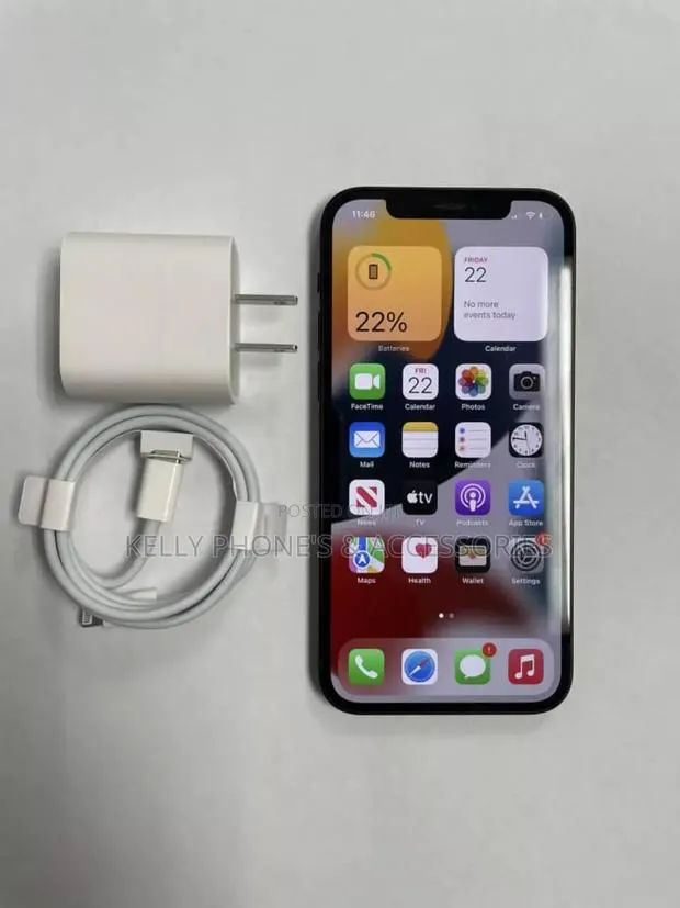New Apple iPhone 12 128 GB Black · Photo 1