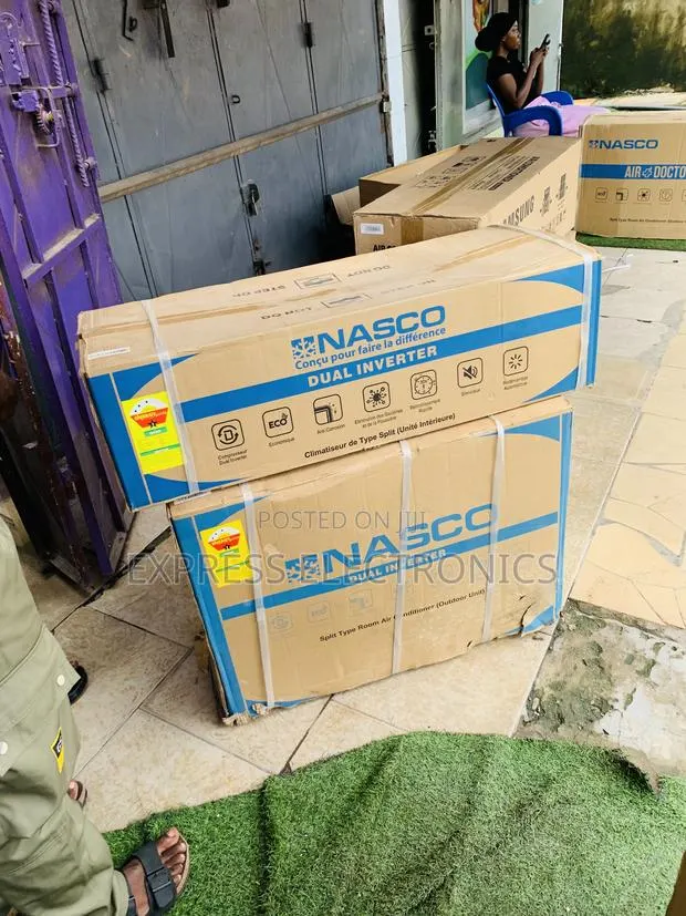 Lovely New White Air Conditioner 1.5hp Split Dual Inverter · Photo 1