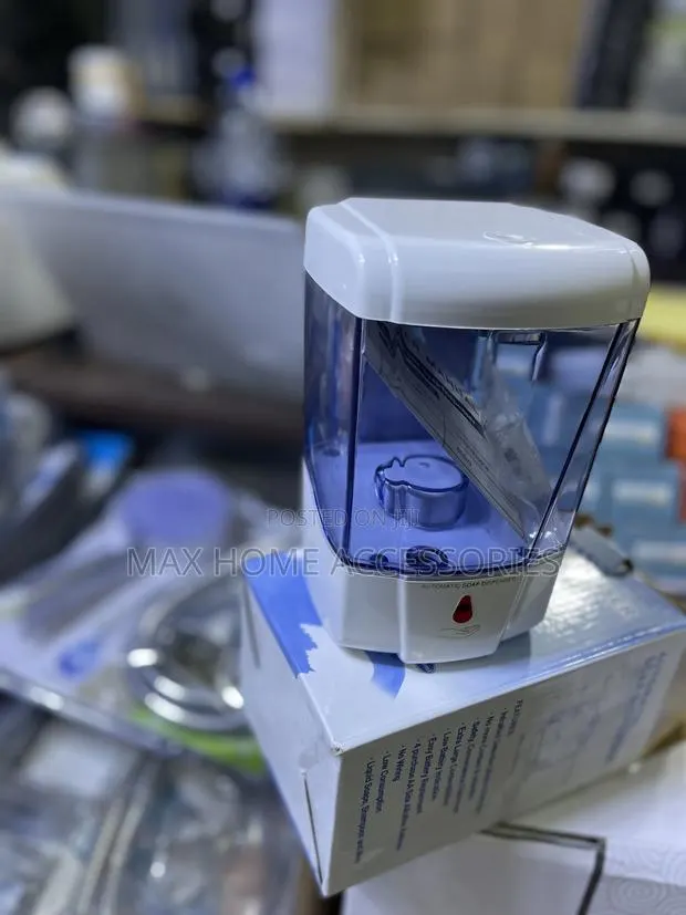Plain Automatic Dispenser · Photo 1