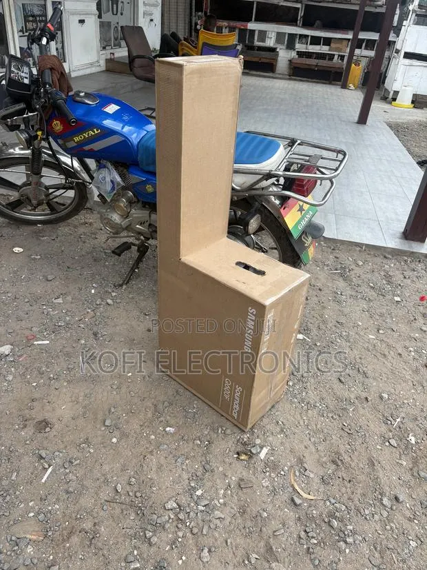 A True Samsung HW-Q600F Q-Series Q600F 3.1.2ch Soundbar With Subwoofer · Photo 1