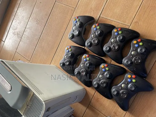 Xbox 360 Wireless Controllers,Home Use · Photo 1