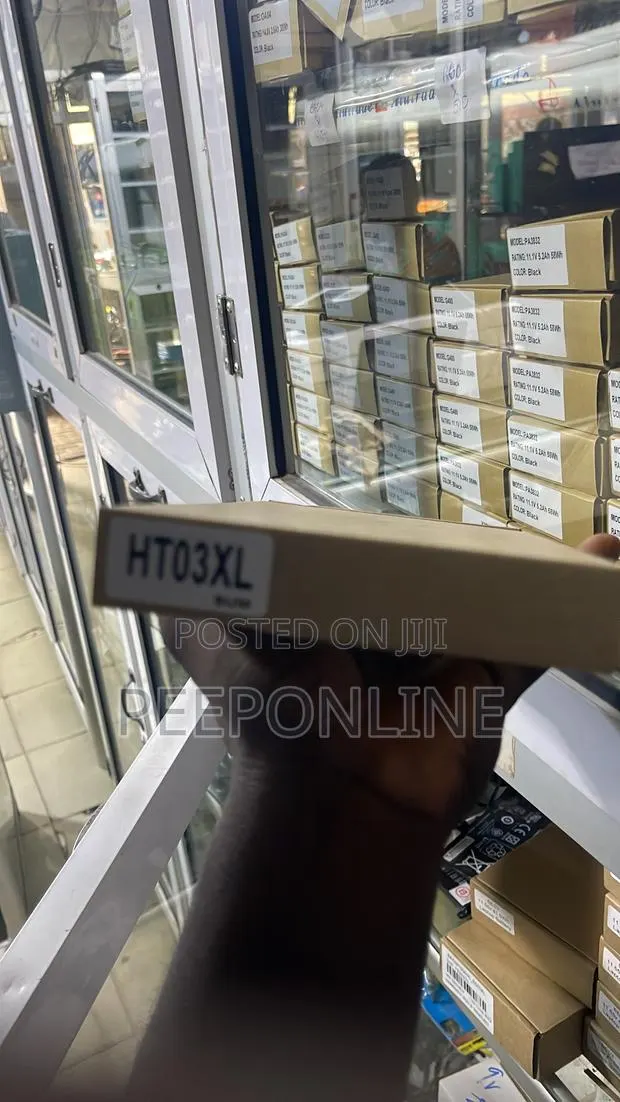 Battery,Keyboard and Screen Replacement · Photo 1