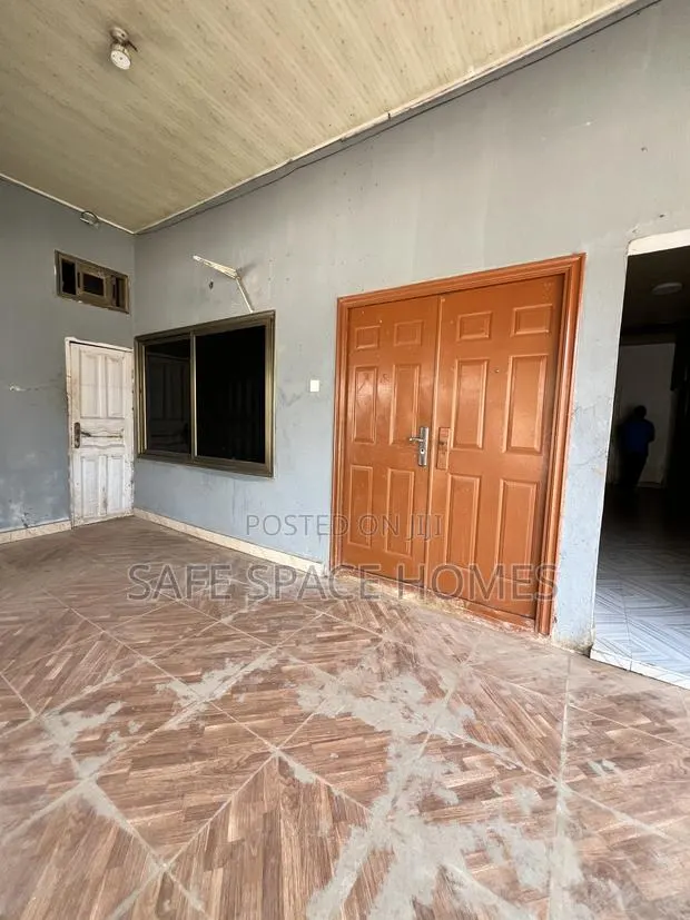 2bdrm Apartment in Tseaddo for rent · Photo 1