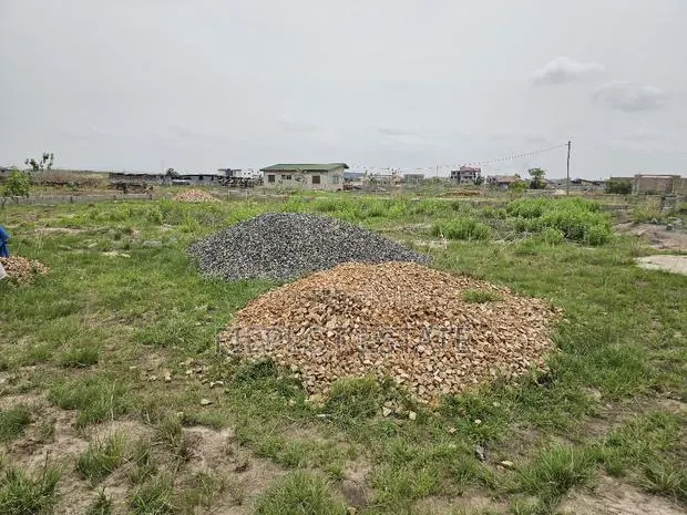 Invest in Avenue 302, Prampram – A Convenient Location to Own Land · Photo 1