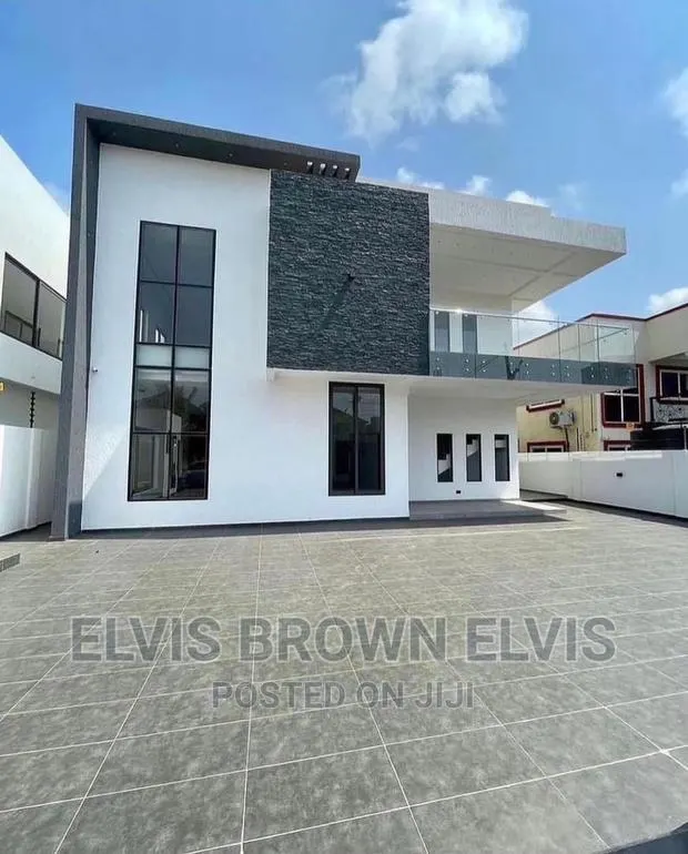 Executive 4 Bedrooms House for Sale at Trasacco · Photo 1