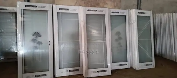 Bathroom Doors · Photo 1