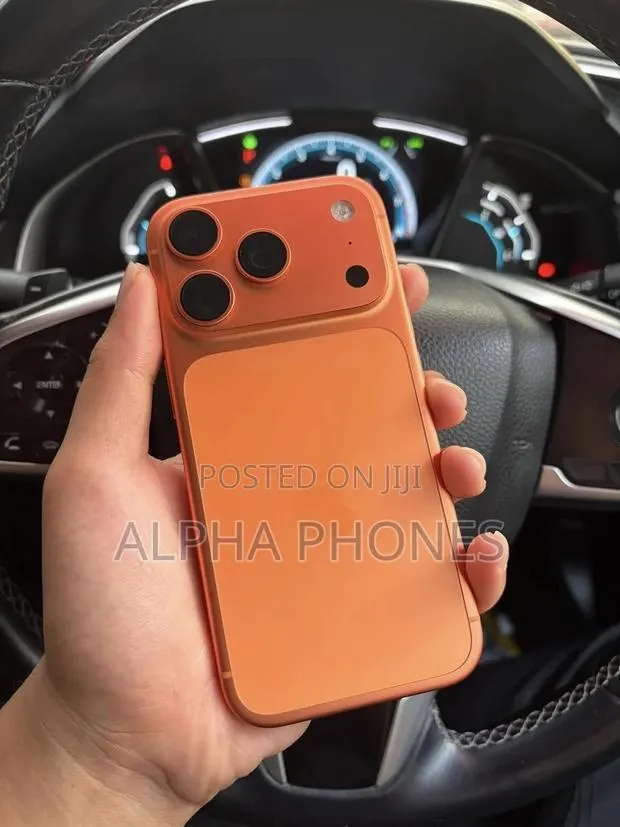 Apple iPhone 17 Pro Max 512 GB Orange · Photo 1