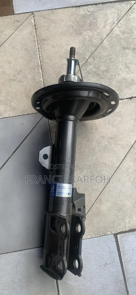 Toyota Highlander 2010 Front Shocks · Photo 1