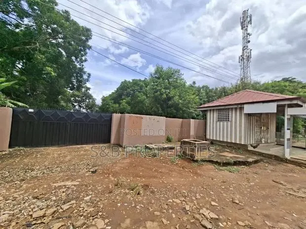 0.8 Acres of Land for Sale at Pantang · Photo 1