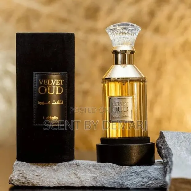 Velvet Oud by Lattafa · Photo 1