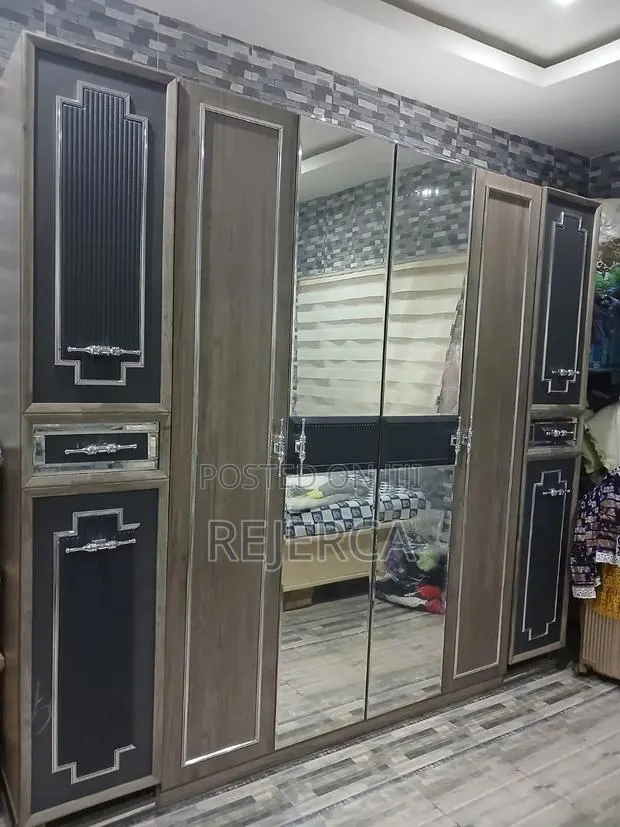 Brand New Wardrobe · Photo 1