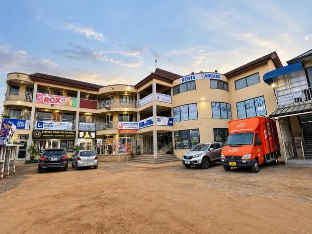 Office Space for Rent at Spintex · Photo 1