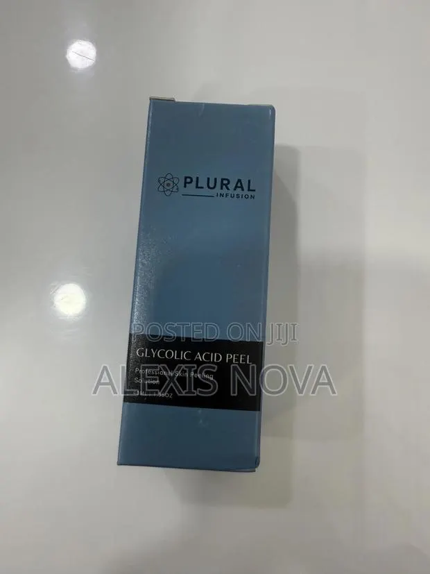 35% Glycolic Acid Chemical Peel · Photo 1