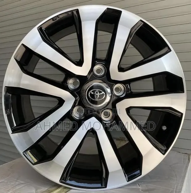 Toyota Land Cruiser Rim 18 Inches · Photo 1