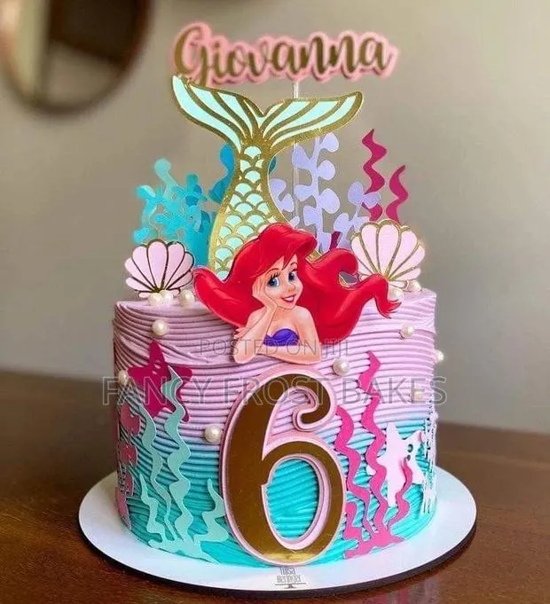 Frozen Characters Cake · Photo 1