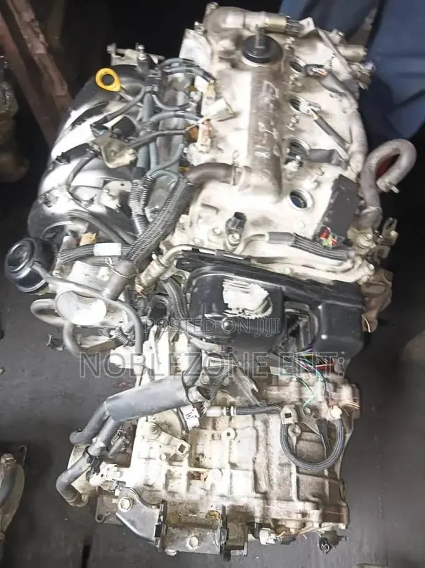 Toyota Corolla 2009 to 2016 Engine 2zr and Gearbox · Photo 1