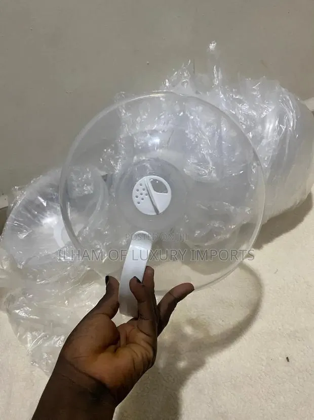 Multifunctional Microwave Food Cover · Photo 1