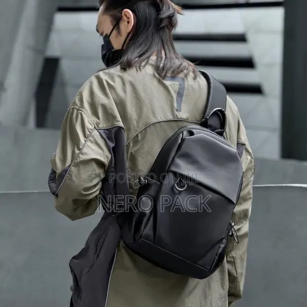 Sling Bag , Crossbody Bag · Photo 1