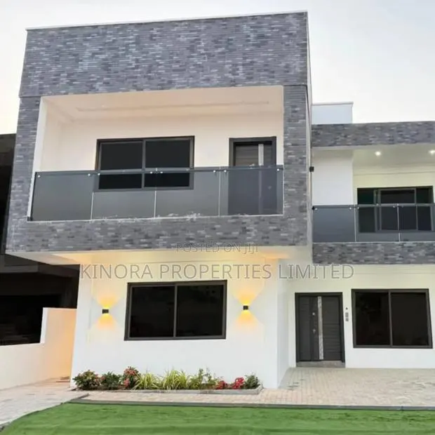 6bdrm Duplex in Ability, Adjiriganor for sale · Photo 1