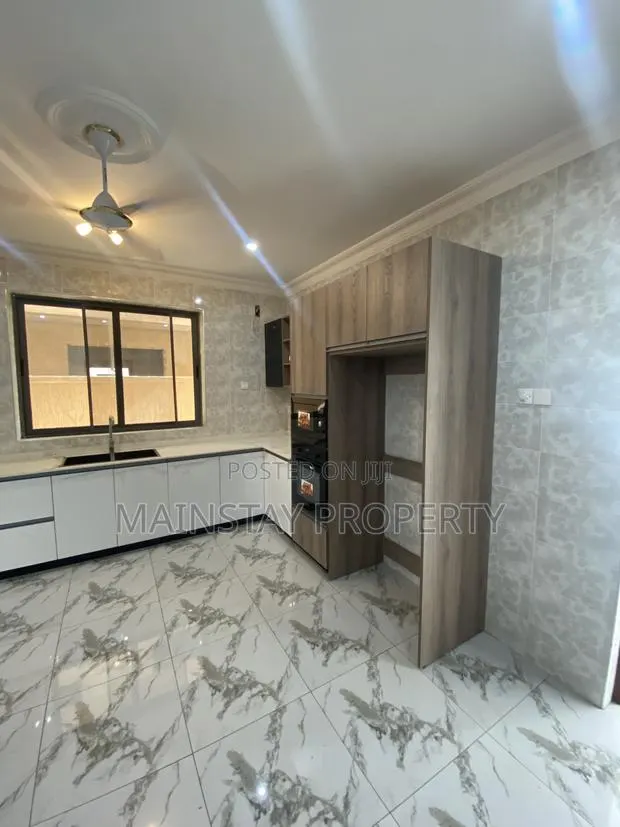 4bdrm House in Mainstay Estates, Tema Metropolitan for sale · Photo 4