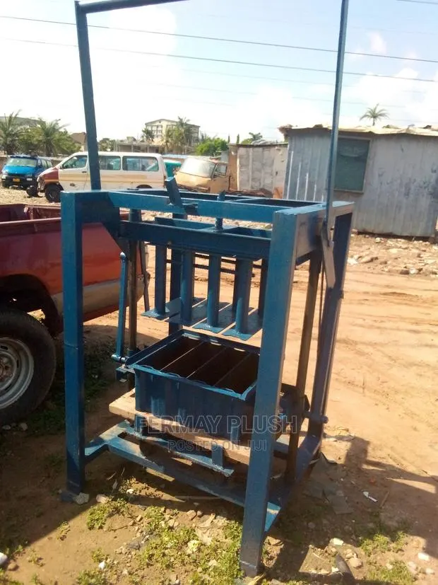 Quick and Easy to Operate Pavement and Concecrate Machine · Photo 1