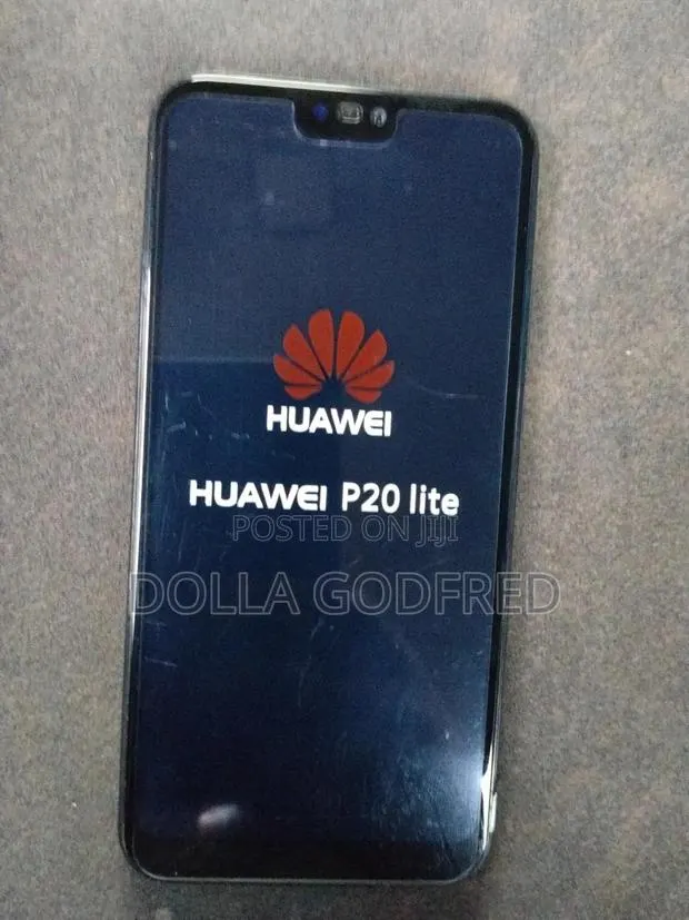 New Huawei P20 Lite 128 GB Black · Photo 1