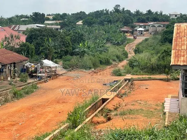 Plot of Land for Sale at Safo · Photo 1