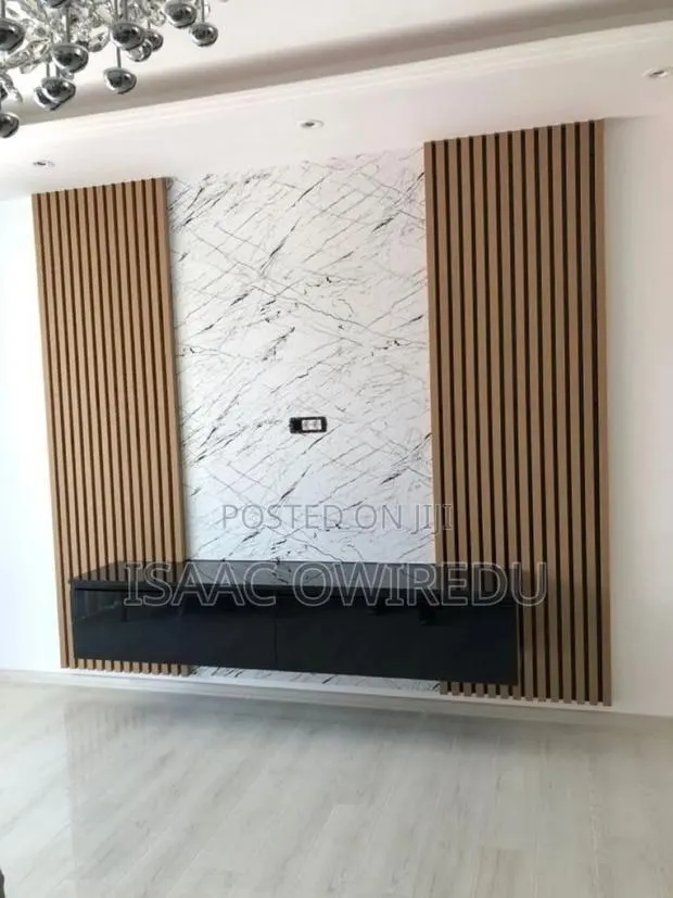 Television Wall Unit · Photo 1