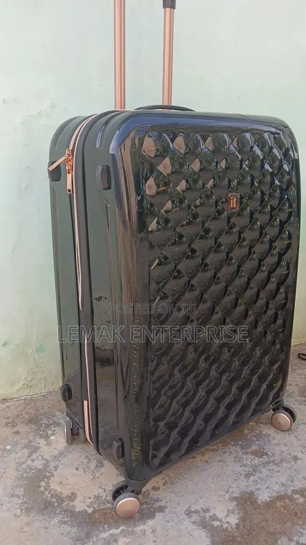 It Traveling Luggage Suitcase Cushion Lux Expandable Large 78cm · Photo 1