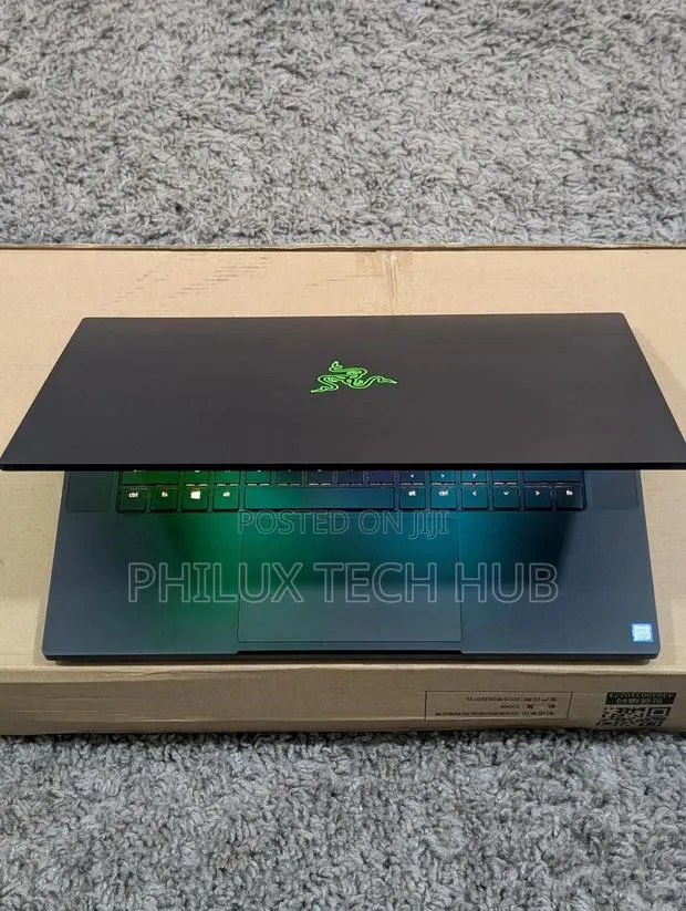 Laptop Razer Blade 16GB Intel Core I7 HDD+SSD 750GB · Photo 1