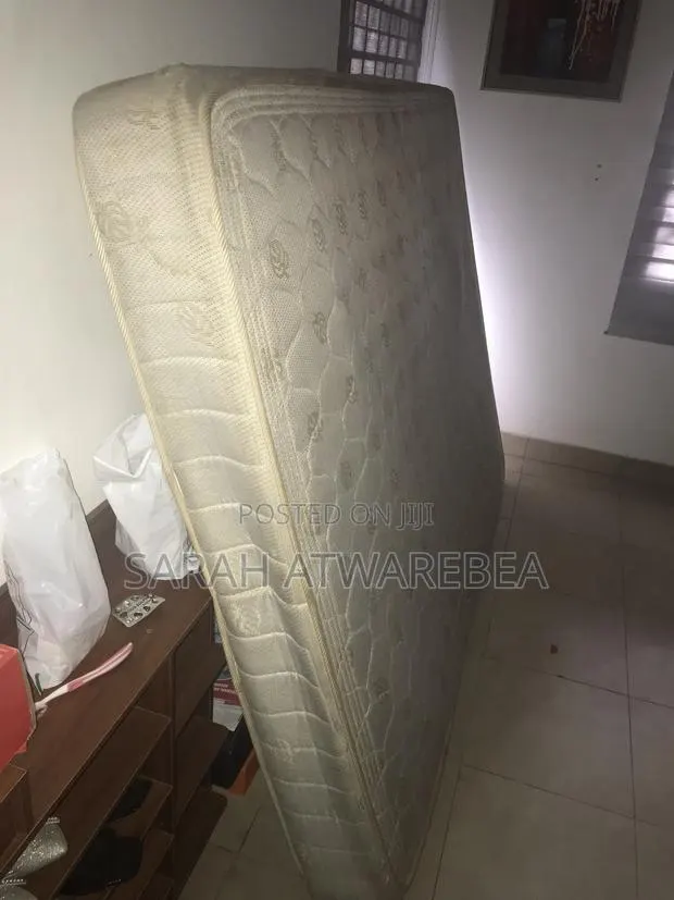 Queen Size Orthopedic Mattress · Photo 1