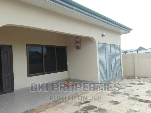 3bdrm House in Dki Properties, Oyibi for rent · Photo 1