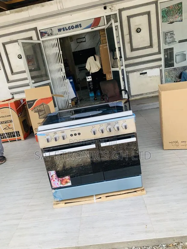 Ultra Modern Mediatech (Or Midea Tech) 60x90 Gray Cooker · Photo 1