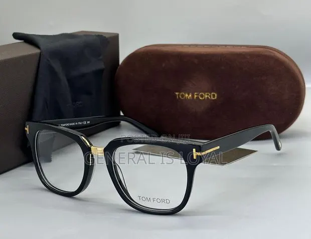 Plain Glasses / Cartier Gold, Sliver · Photo 1