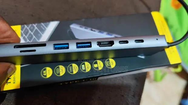 8 in 1 Type C to Hdmi and Lan · Photo 1