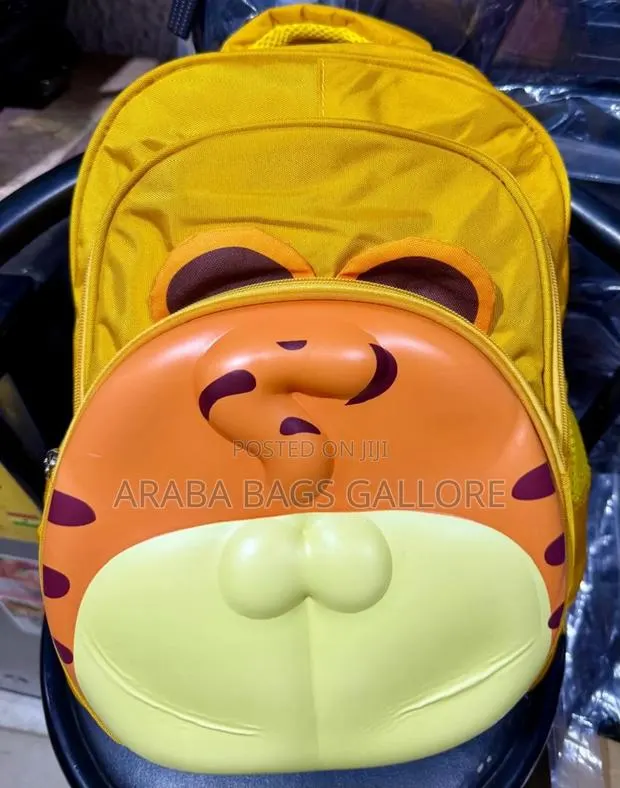 Quality Stock School Bags · Photo 1