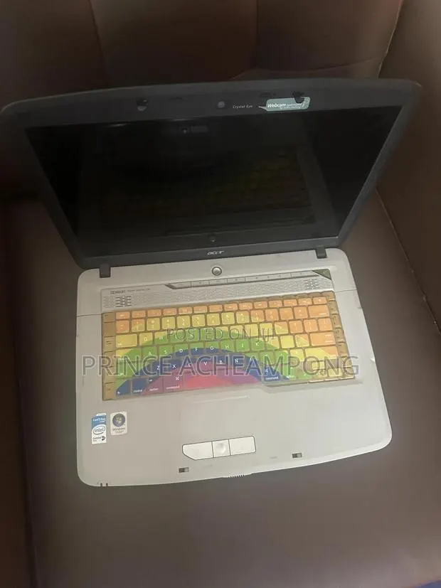 Laptop Acer Aspire 5710 4GB Intel Core 2 Duo HDD 250GB · Photo 1