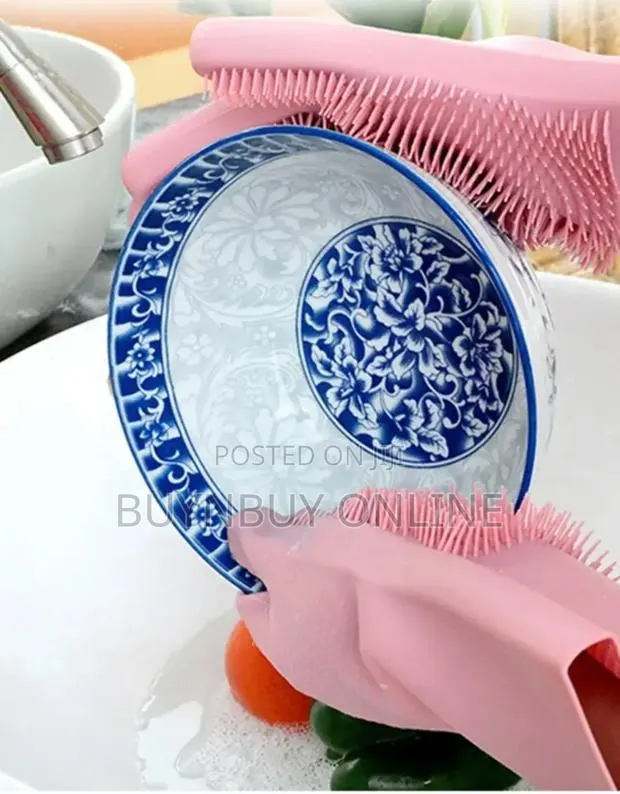 2 in 1 Cleaning Gloves for Home or Pets · Photo 1